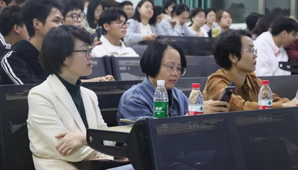 促就業(yè)，筑未來 公共衛(wèi)生學(xué)院舉辦2025屆畢業(yè)生就業(yè)動(dòng)員大會暨面試技巧分享會